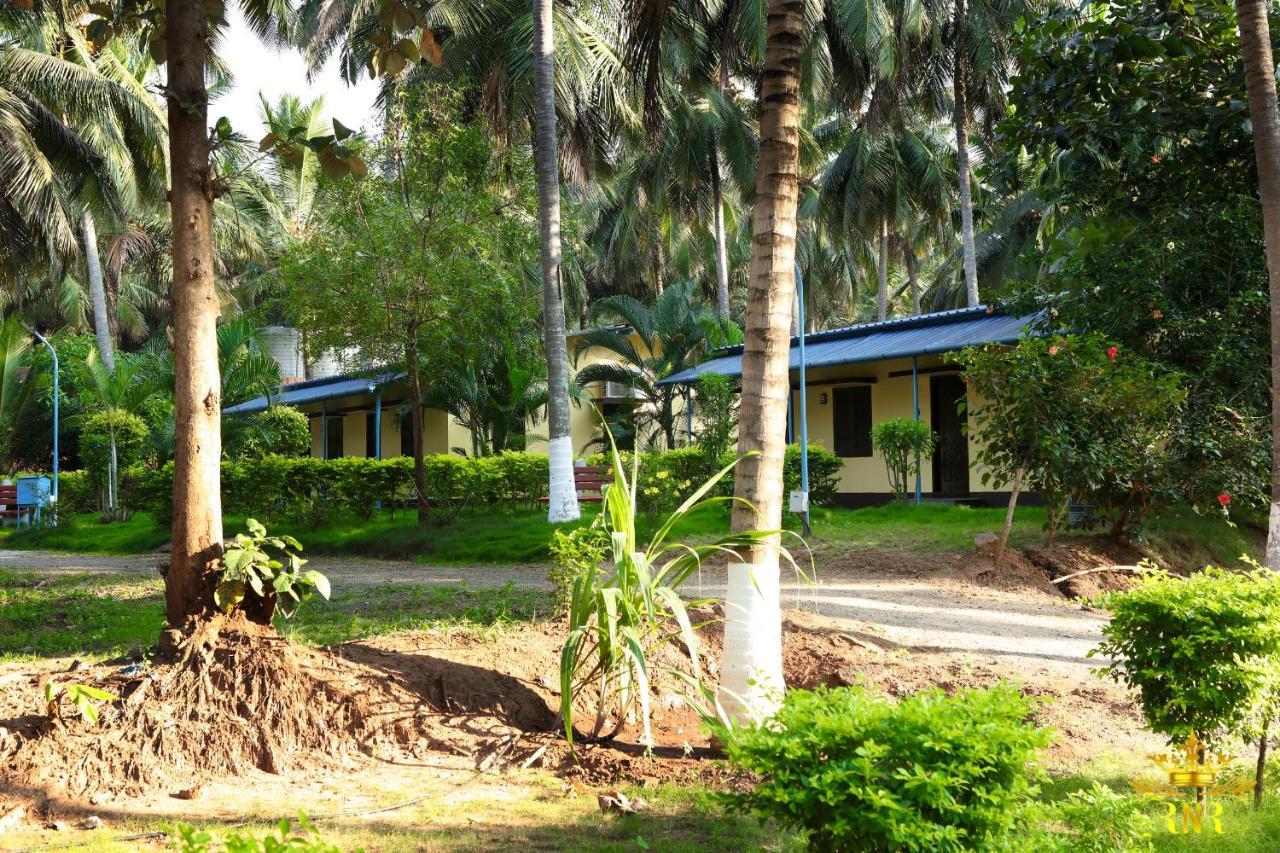 Pollāchi Royal Nature Resort المظهر الخارجي الصورة