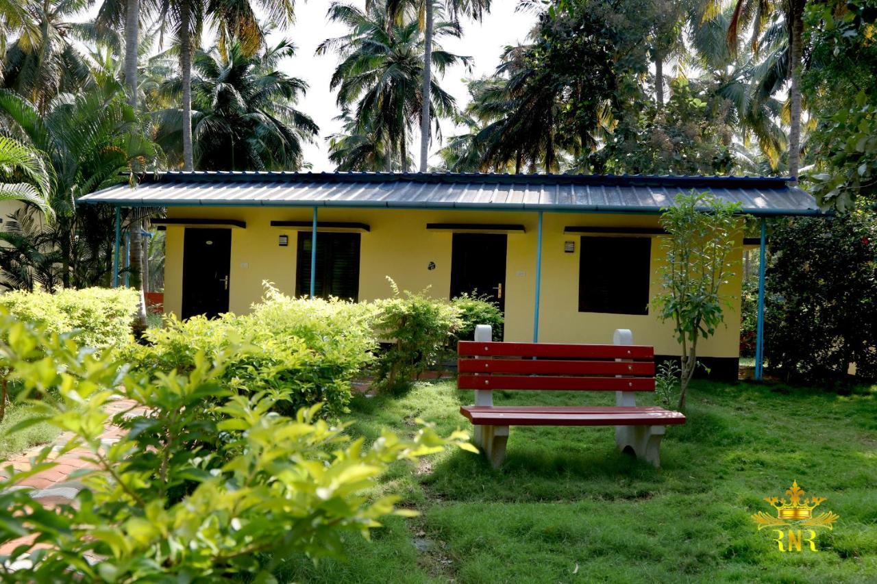 Pollāchi Royal Nature Resort المظهر الخارجي الصورة