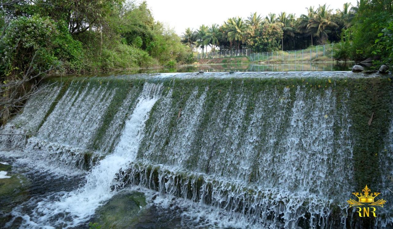 Pollāchi Royal Nature Resort المظهر الخارجي الصورة